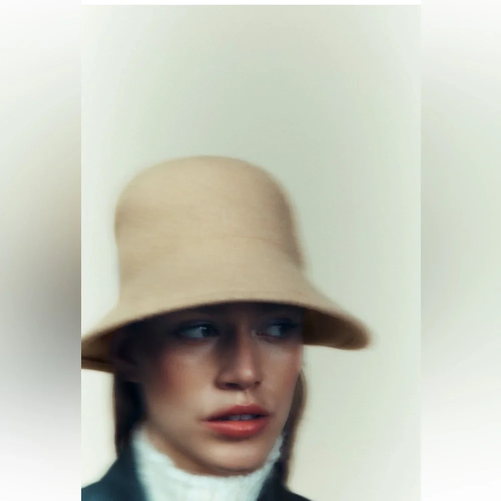 Zara Charcoal Gray Wool  Cloche Hat CLOCHE HAT - Charcoal and grey main image 2